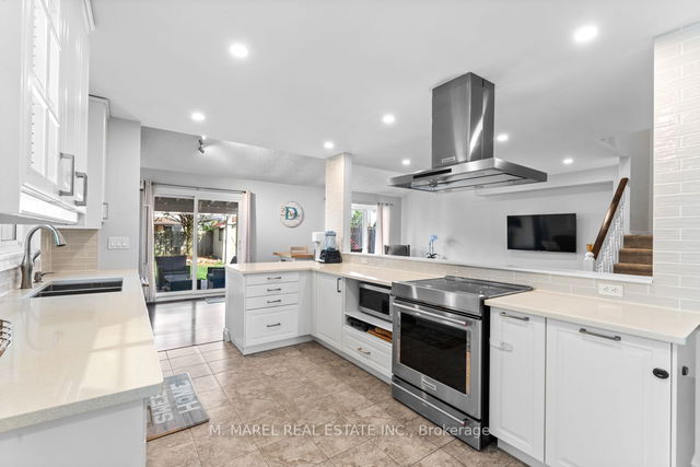 28 Muscot Drive