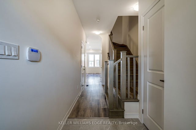 136 Aquasanta Crescent