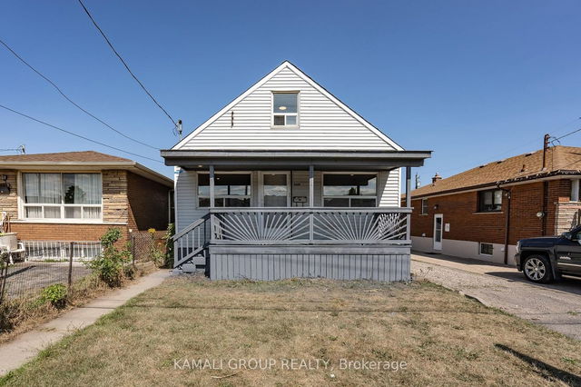 Bsmt - 2009 Brampton Street