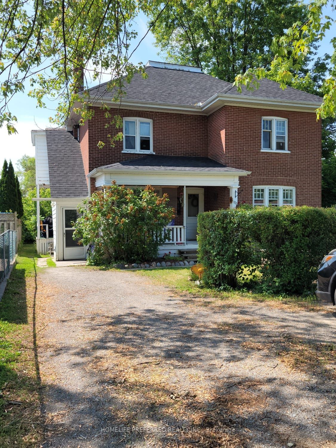 Listing Image 3