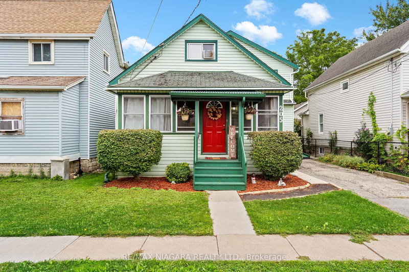 205 Mitchell St, Port Colborne, L3K 1Y4 | Image 2