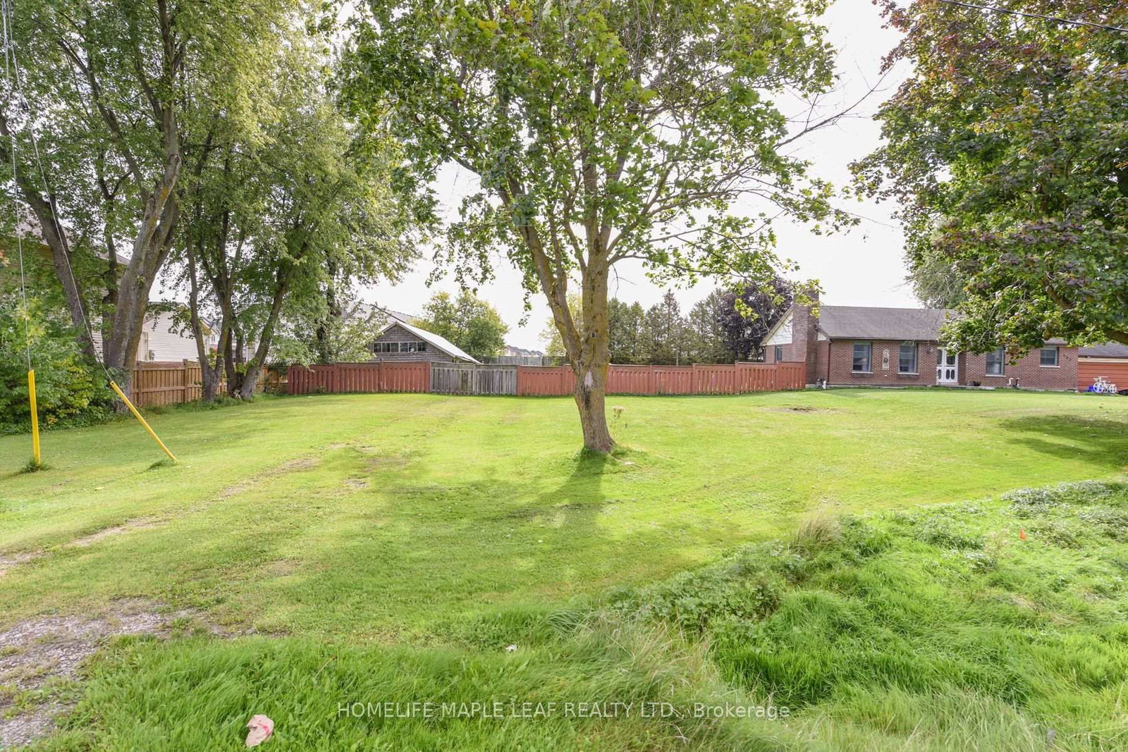 Listing Image 7