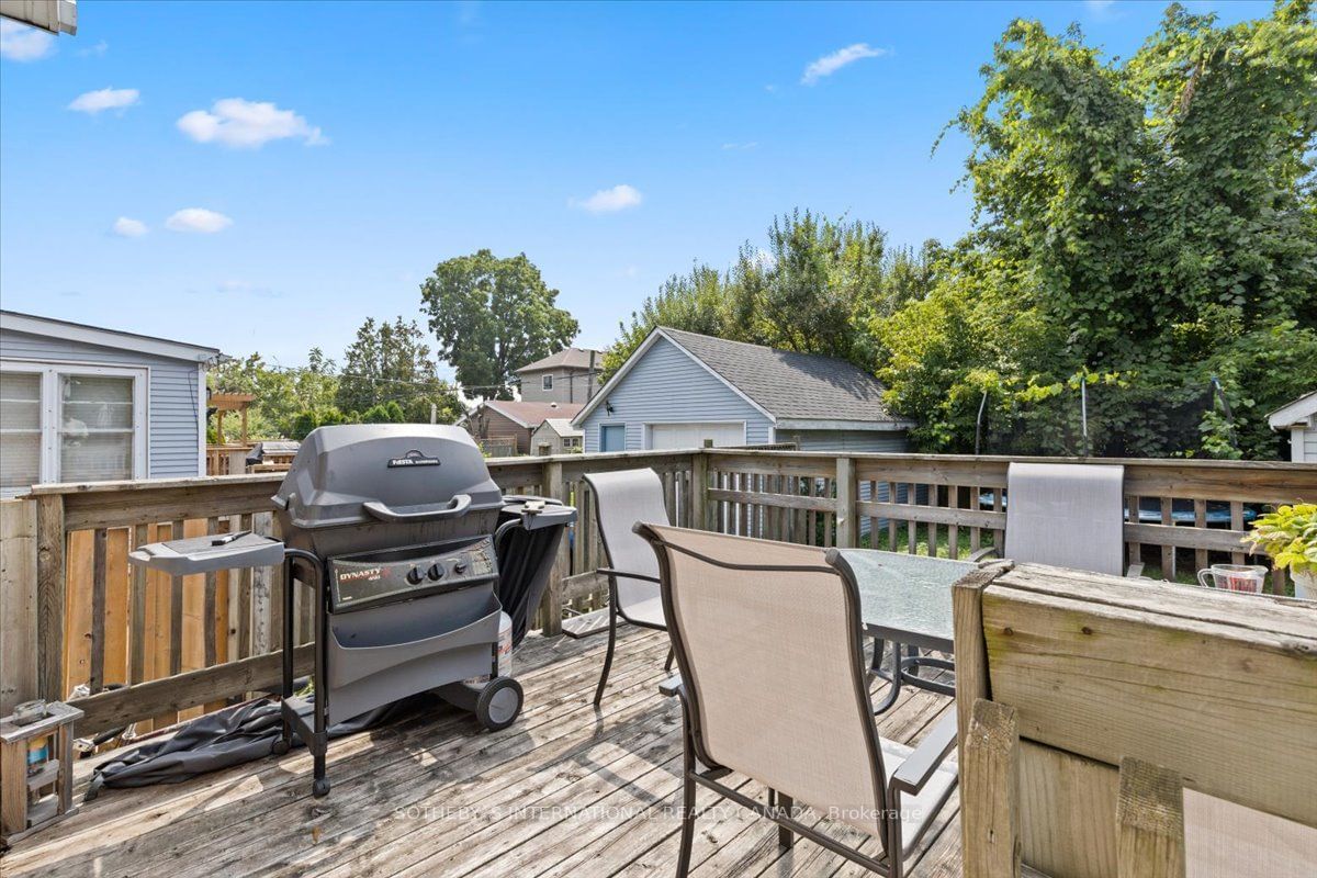 Listing Image 19