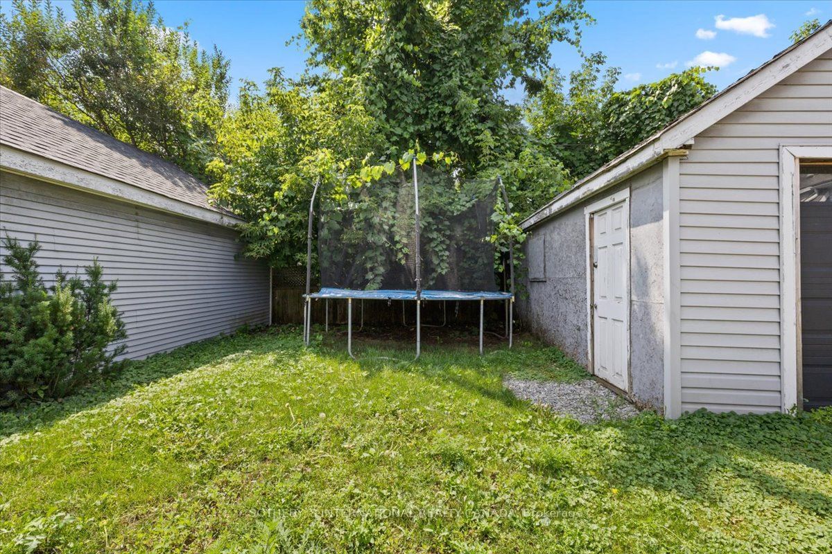 Listing Image 22