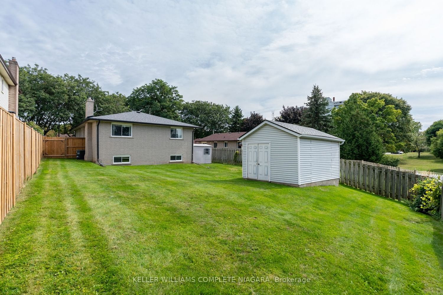 Listing Image 34