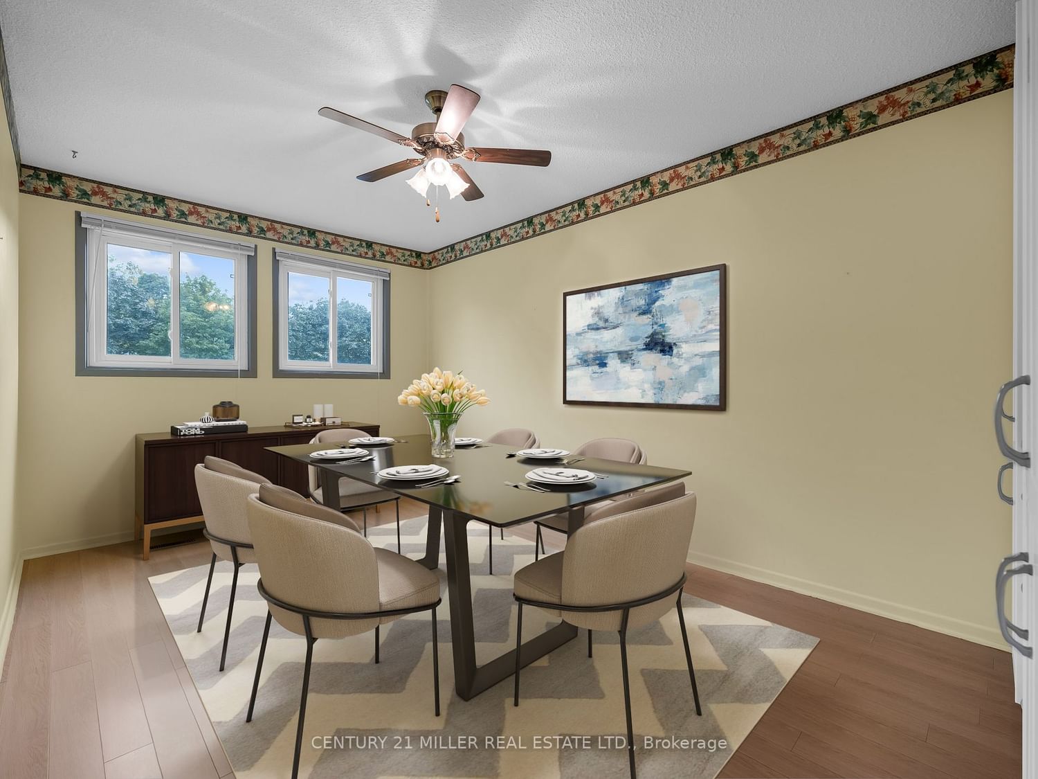 Listing Image 11