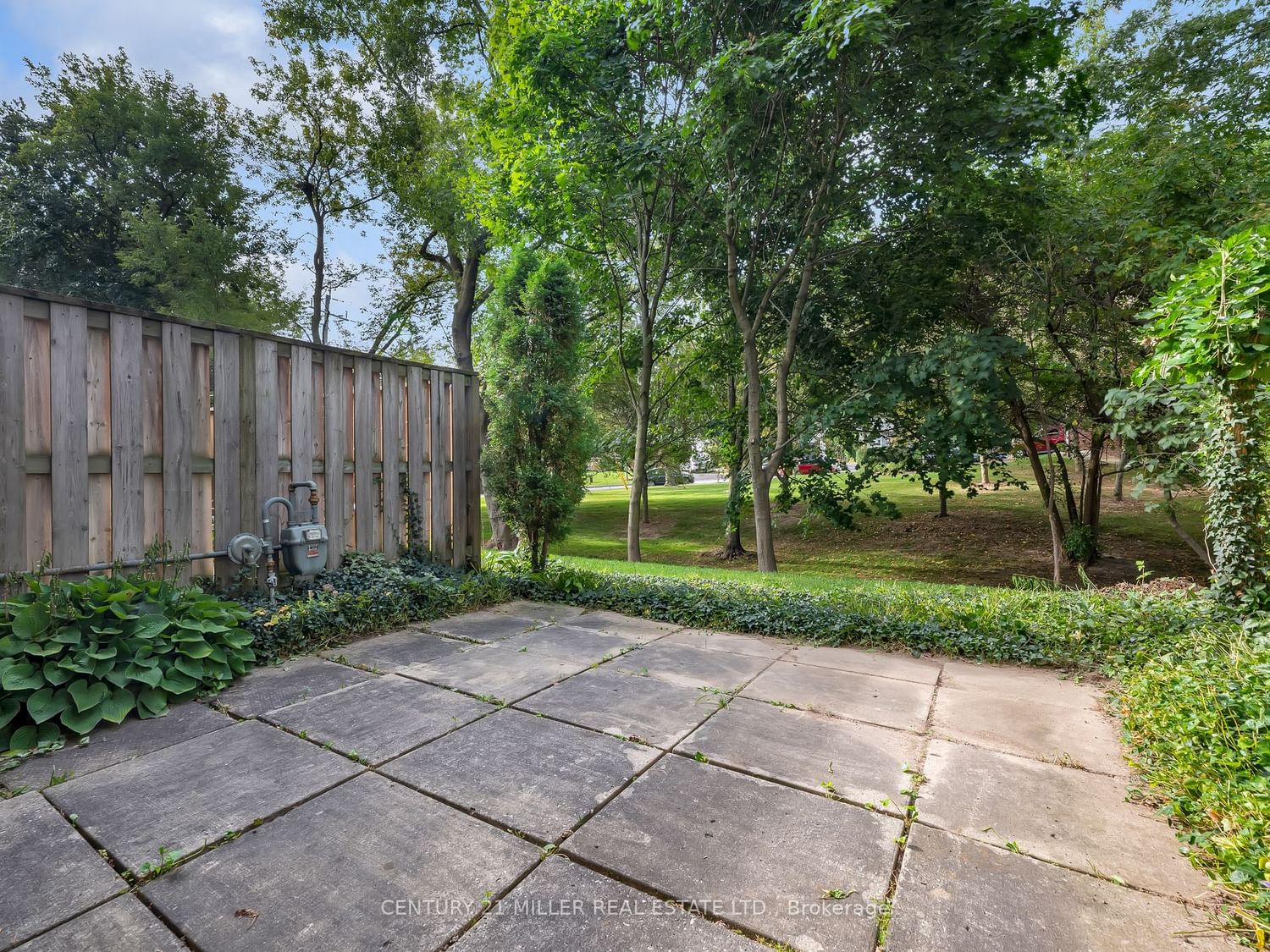 Listing Image 28