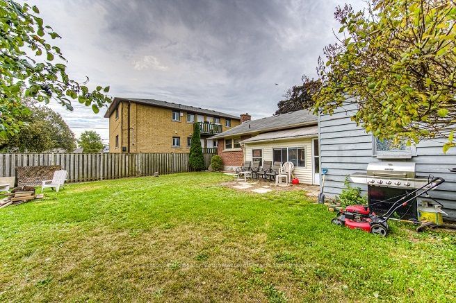 Listing Image 22