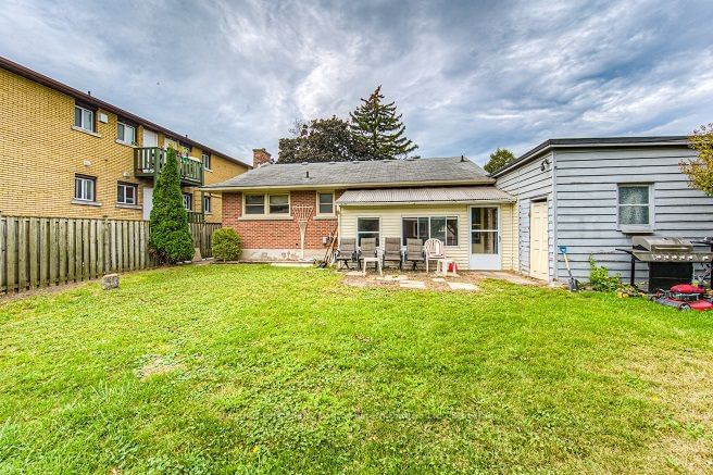 Listing Image 23