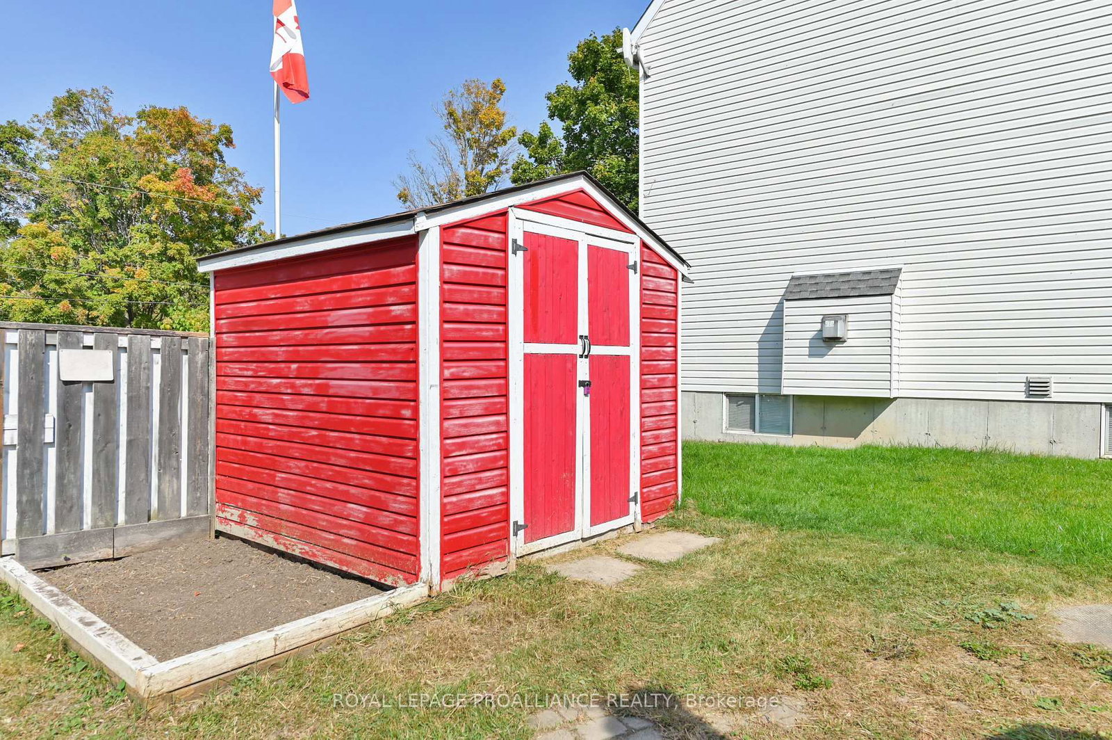 Listing Image 28