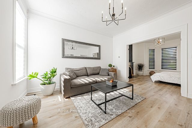 212 Gibson Ave, Hamilton, L8L 6K1 | Image 3