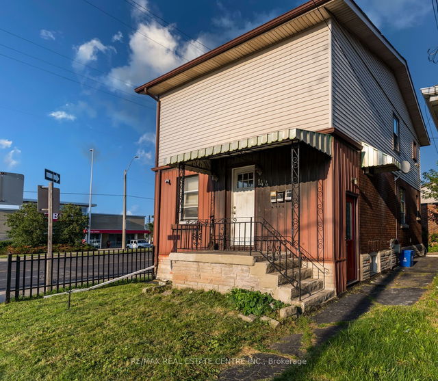 144 Robins Avenue