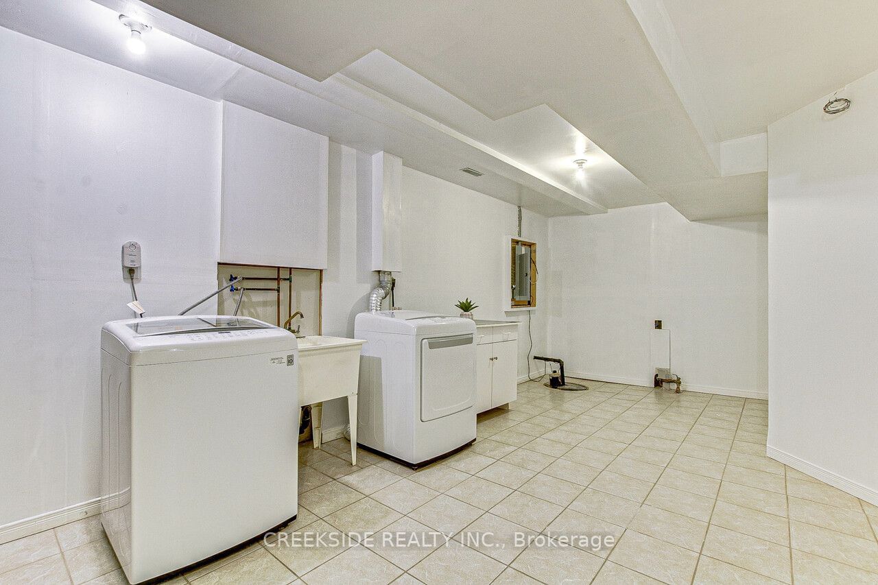 Listing Image 24