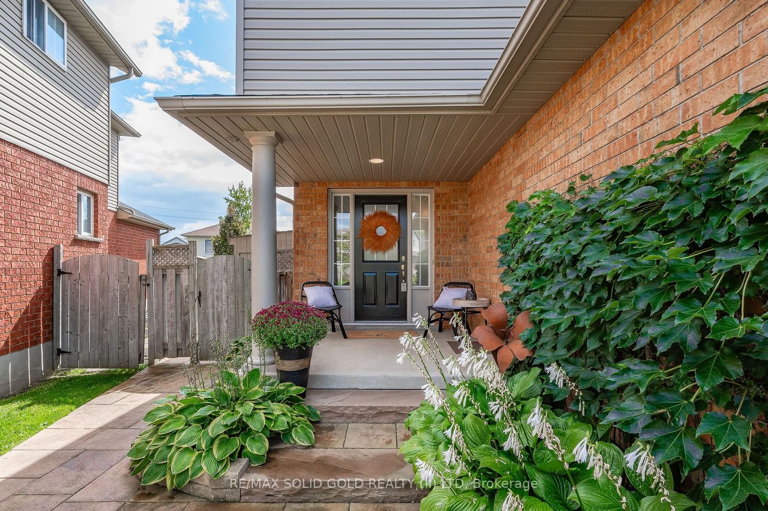 Listing Image 5