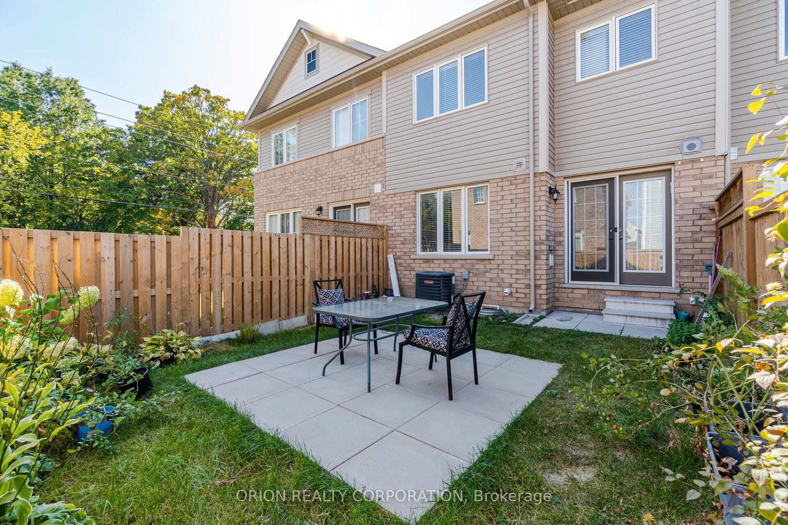 Listing Image 19