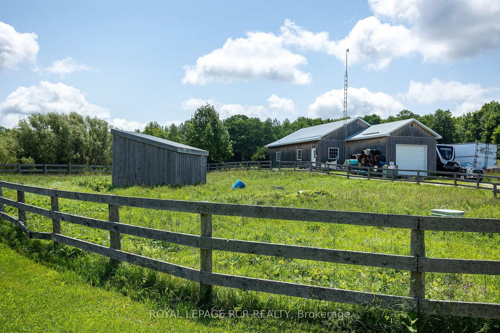 Listing Image 32