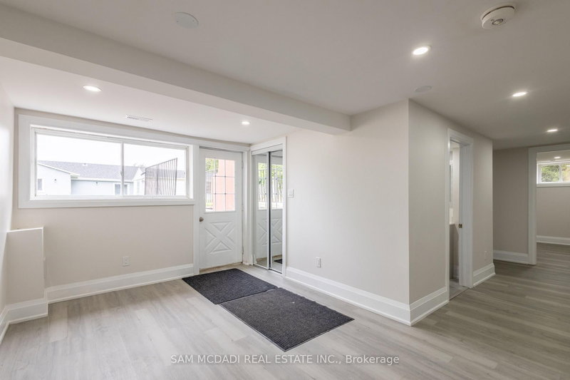 251 King St E, Hamilton, L8G 1L9 | Image 3
