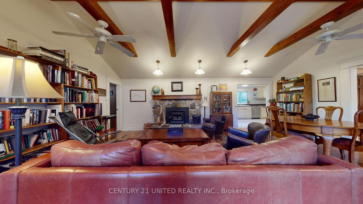 Listing Image 7
