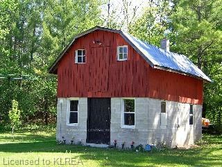 Listing Image 4