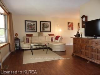 1018 Meadowview Rd, Kawartha Lakes, K0L 2W0 | Image 3