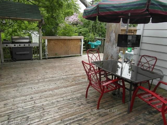 Listing Image 7