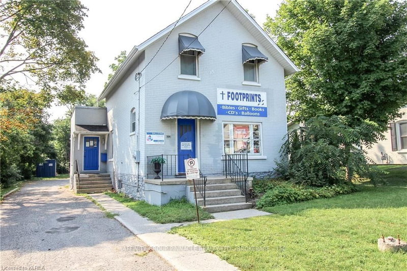 221 Kent St W, Kawartha Lakes, K9V 2Z1 | Image 2