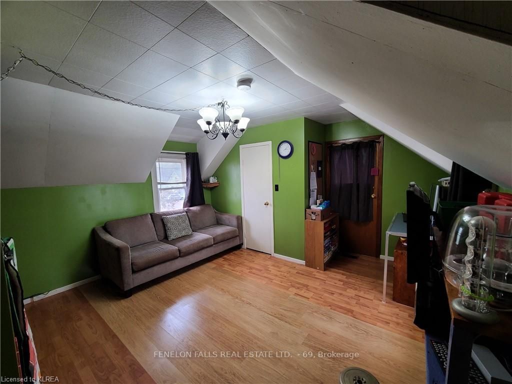 Listing Image 32
