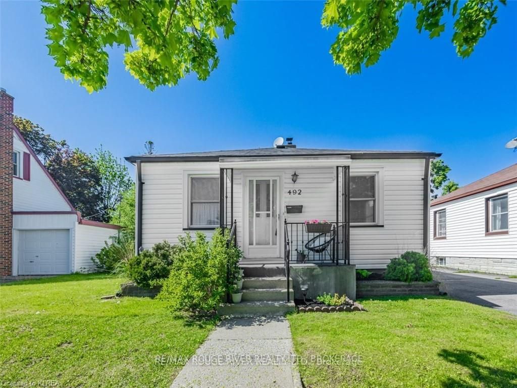 Listing Image 3