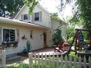 Listing Image 4