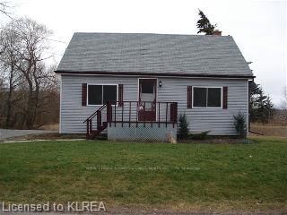 Detached House sold at 12 Mary Street, Kawartha Lakes, Omemee, K0L 2W0 - MLS: X7099885