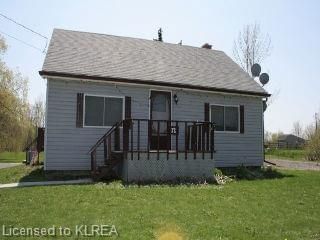 Detached House sold at 12 Mary Street, Kawartha Lakes, Omemee, K0L 2W0 - MLS: X7101909