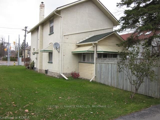 Listing Image 3