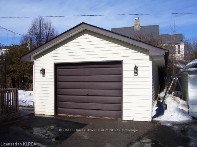 Listing Image 7