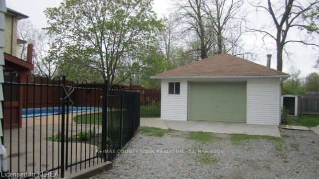 Listing Image 2