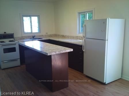 8 West St N, Kawartha Lakes, K0M 1N0 | Image 3