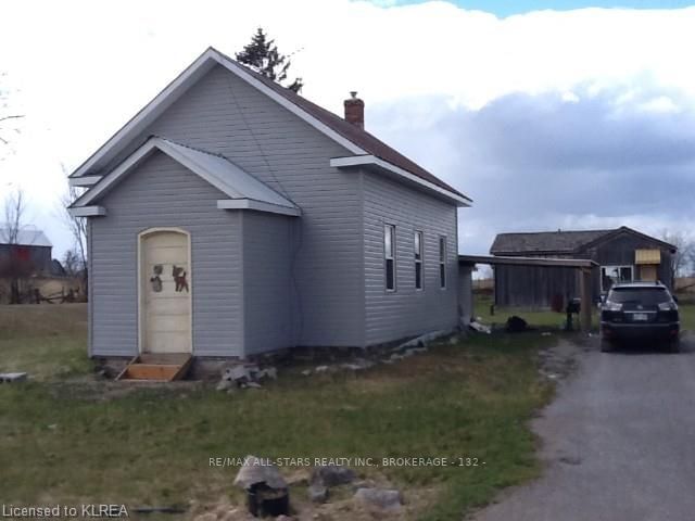 Listing Image 3