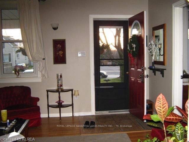 Listing Image 3