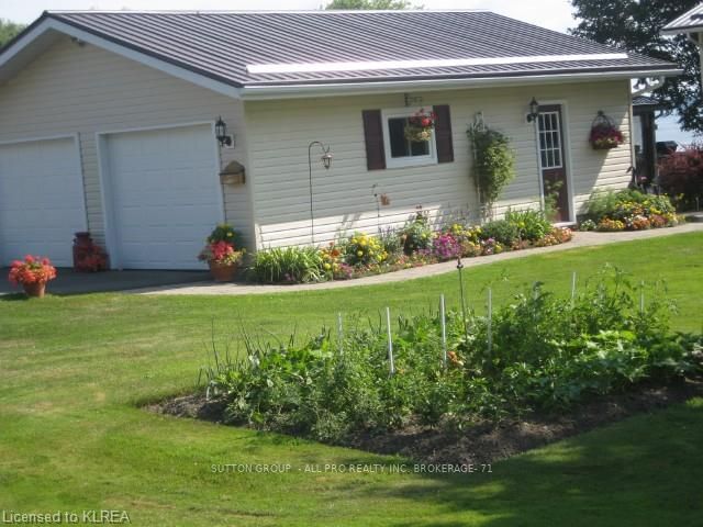 Listing Image 5