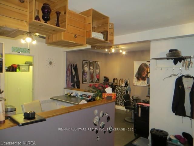 7 Kingsway Dr, Kawartha Lakes, K0M 1A0 | Image 3