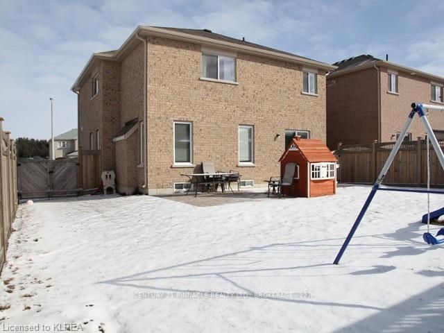 Listing Image 5