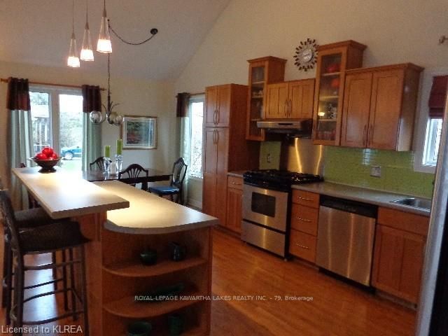 Listing Image 7