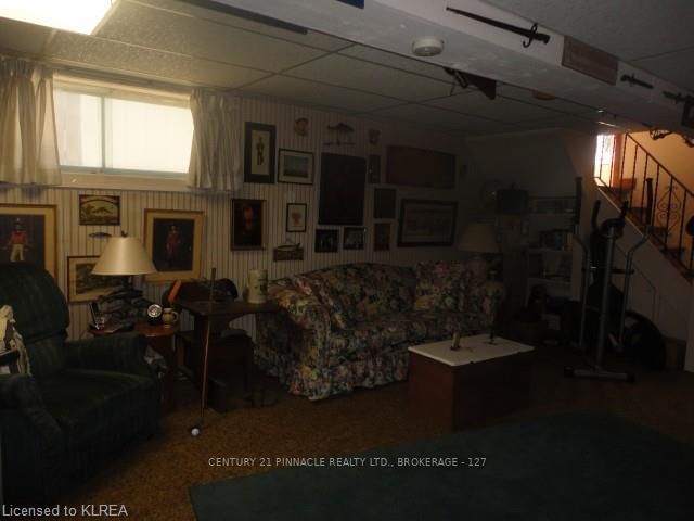 Listing Image 22