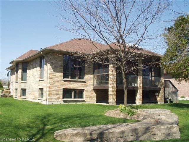Listing Image 3