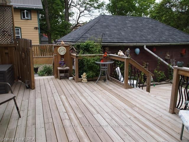 Listing Image 5