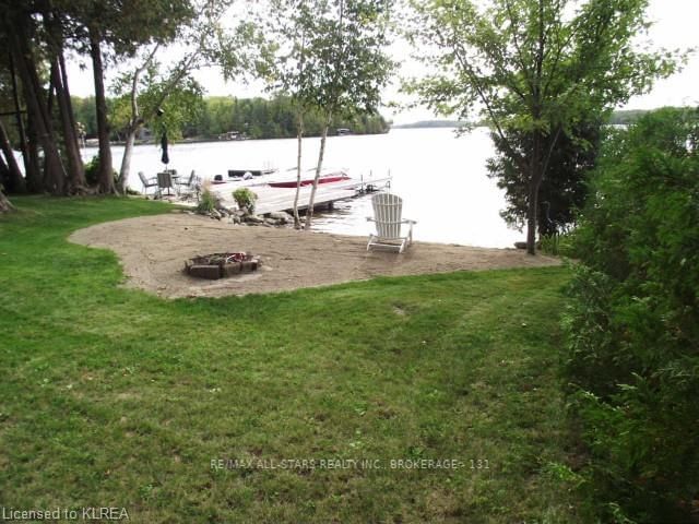 Listing Image 4