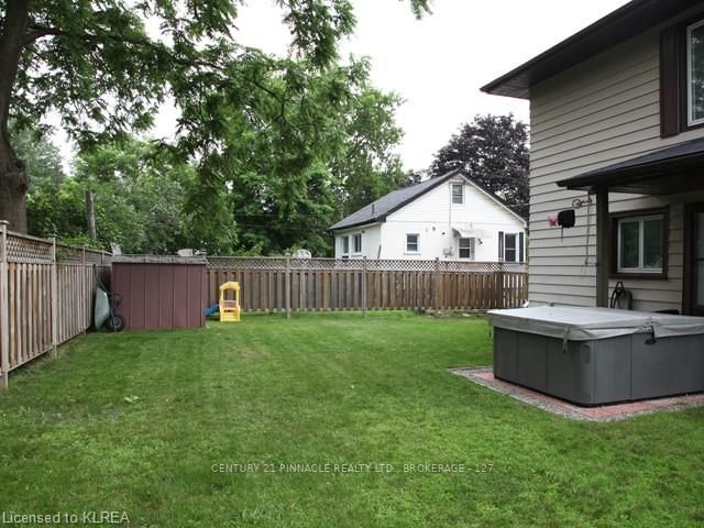 Listing Image 6