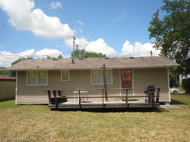 Listing Image 4