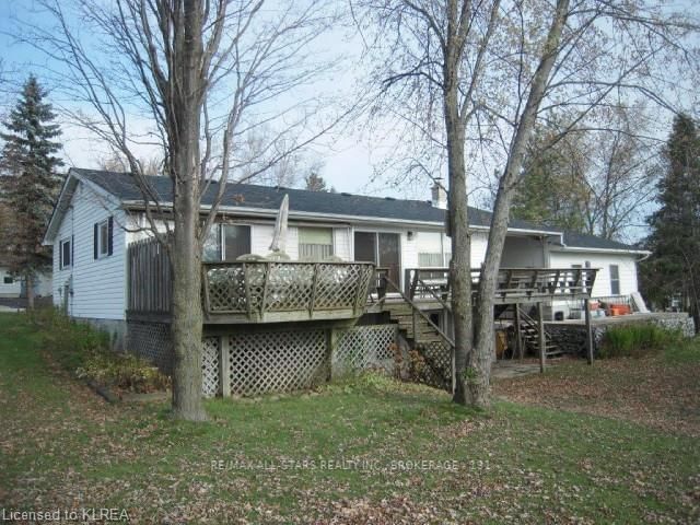 104 Cameron Dr, Kawartha Lakes, K0M 1G0 | Image 2