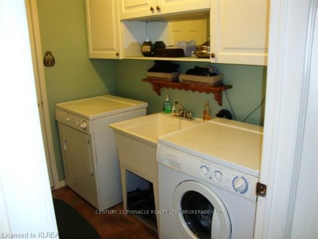 Listing Image 16