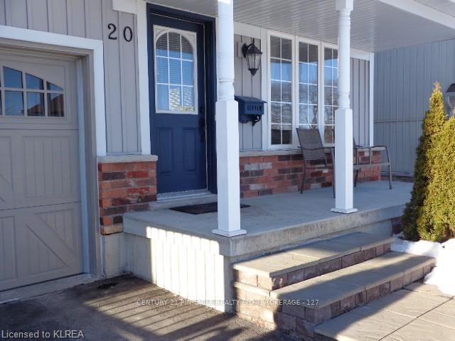 Listing Image 3